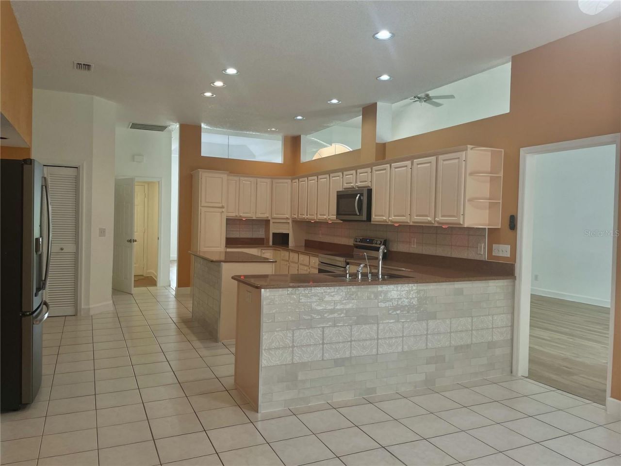 7116 Pebble Beach Lane, Seminole, FL 33777 Photo