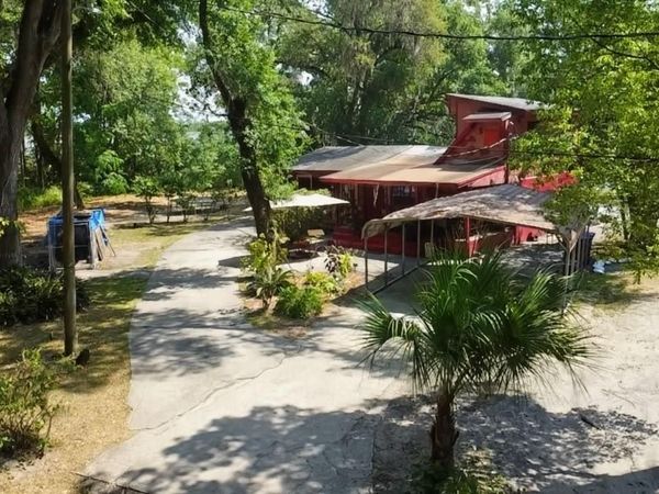 6981 HOLLY STREET , MOUNT DORA, FL 32757