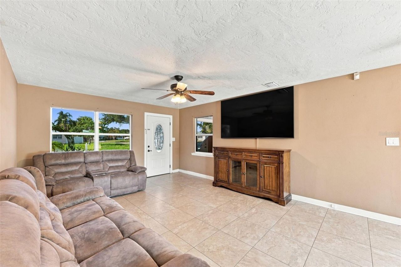 2304 Stanford Avenue , Bradenton, FL 34207 Photo