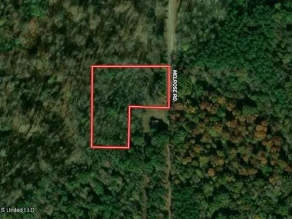 Melrose Road, Como, MS 38619