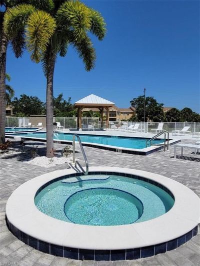 190 Santa Clara Dr, Unit 190-4, Naples, FL 34104 Photo