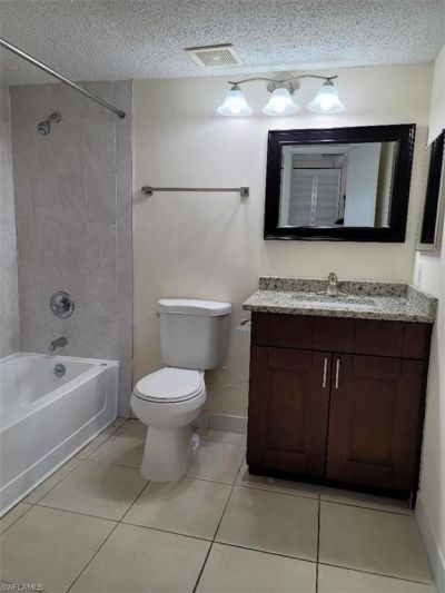 190 Santa Clara Dr, Unit 190-4, Naples, FL 34104 Photo