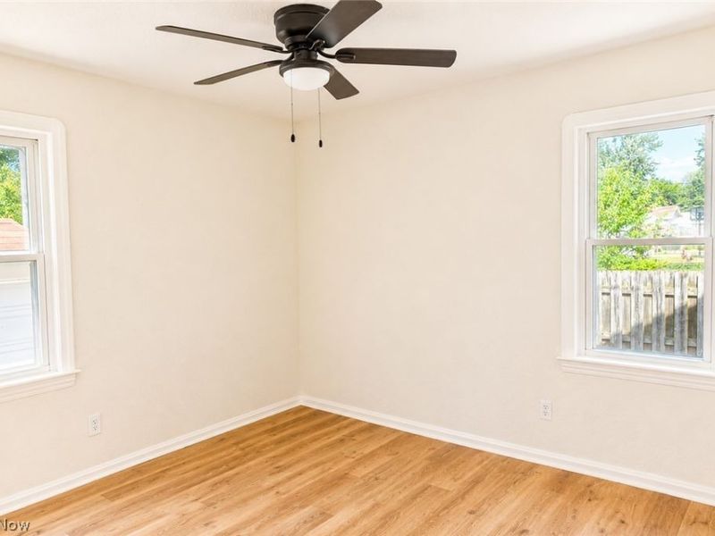 13520 Saint James Avenue, Cleveland, OH 44135 Photo 11