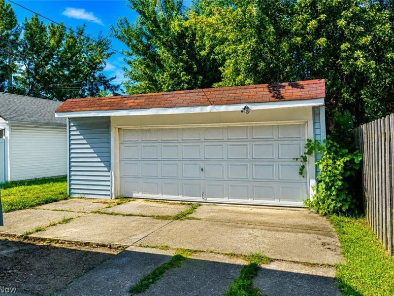 13520 Saint James Avenue, Cleveland, OH 44135 Photo 18