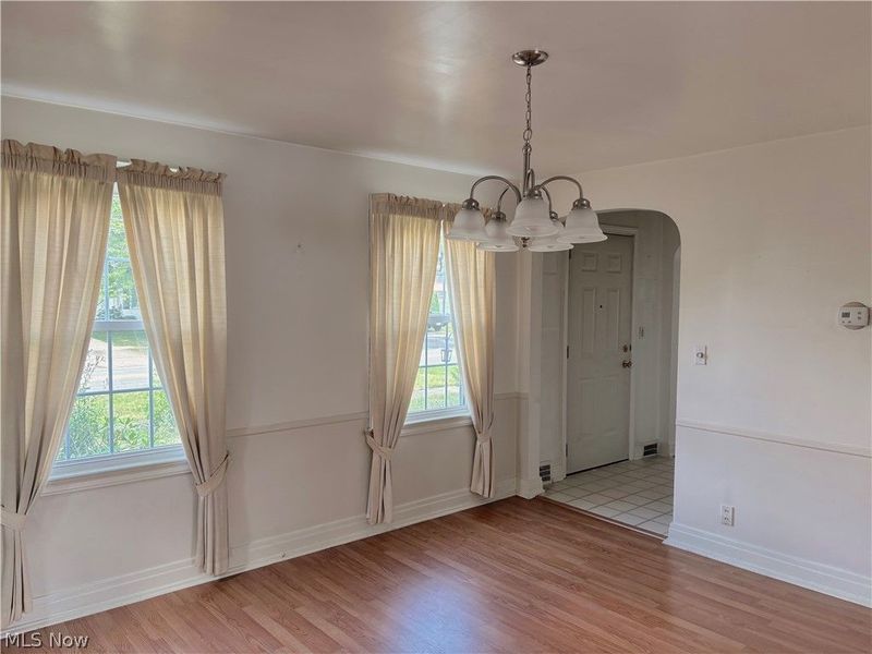 365 Genesee Avenue NE, Warren, OH 44483 Photo 12
