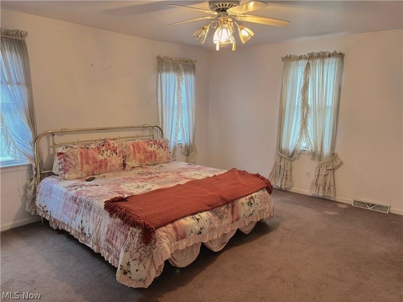 365 Genesee Avenue NE, Warren, OH 44483 Photo 14