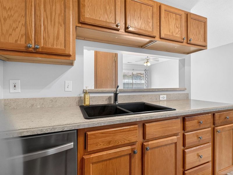 4351 Seahorse Lane , Groveport, OH 43125 Photo 16