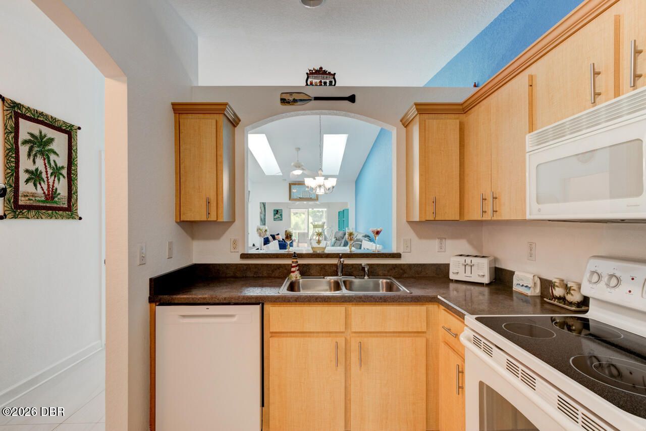 2246 Hawks Cove Circle, New Smyrna Beach, FL 32168 Photo