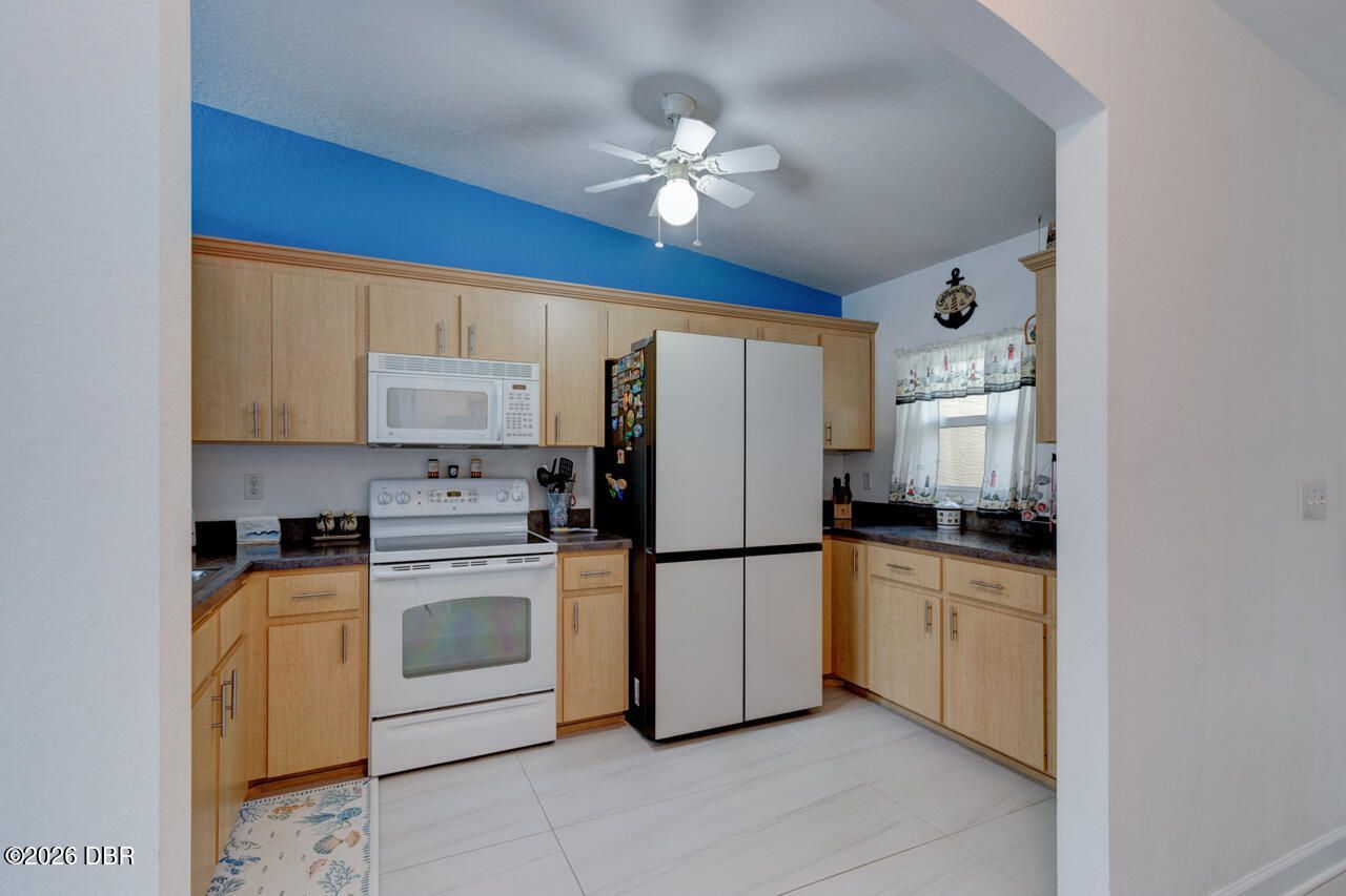 2246 Hawks Cove Circle, New Smyrna Beach, FL 32168 Photo