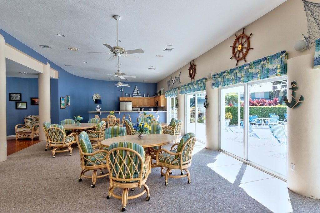 6122 S River Run Drive, Unit 203B, Sebastian, FL 32958 Photo