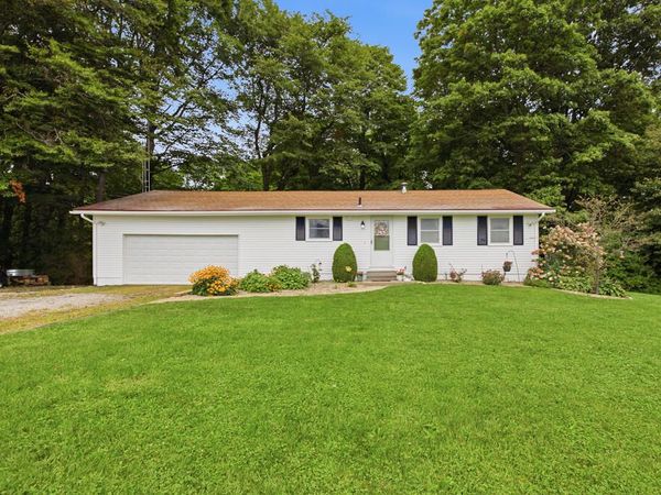 2550 Walker Lake Rd., Mansfield, OH 44903