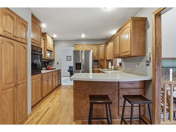 8280 S Lowes Creek Road, Eau Claire, WI 54701