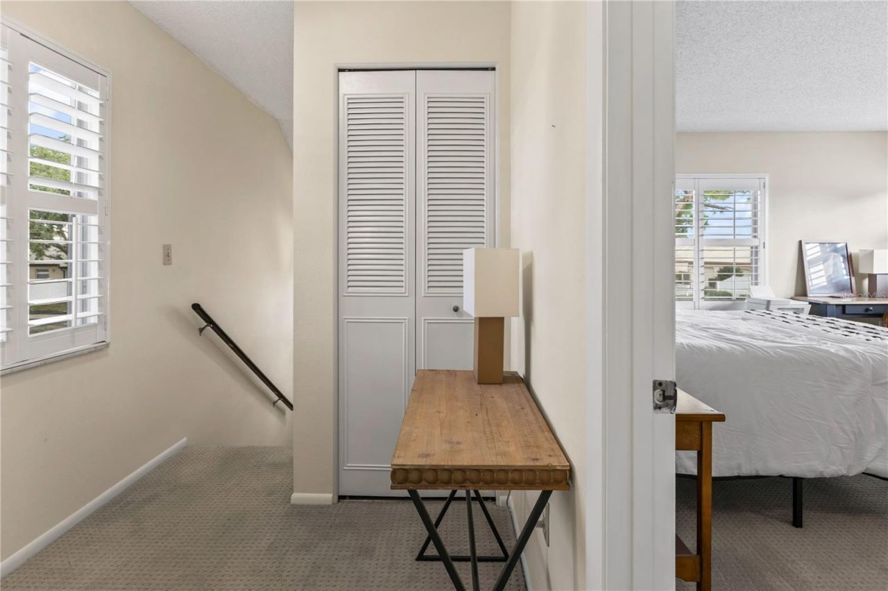 4096 Center Pointe Place, Unit 20B, Sarasota, FL 34233 Photo