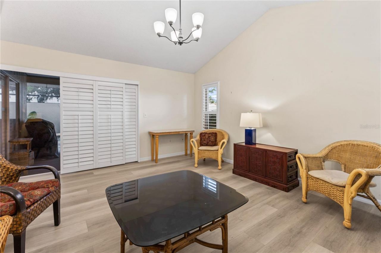 4096 Center Pointe Place, Unit 20B, Sarasota, FL 34233 Photo