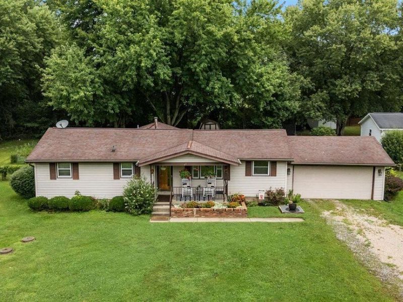 4075 Cristland Hill Road , Hebron, OH 43025 Photo 2