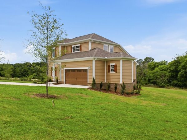 1699 Blue Moon Ln , Columbia, TN 38401
