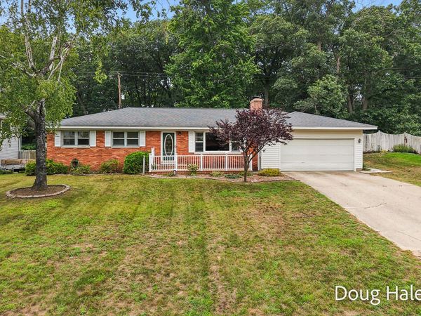1674 Bonneville Drive, Norton Shores, MI 49441