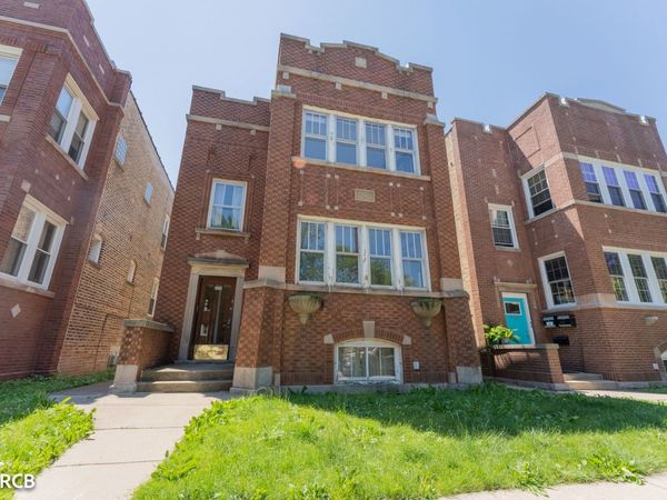 5325 W MONTROSE Avenue , Unit 2, Chicago, IL 60641