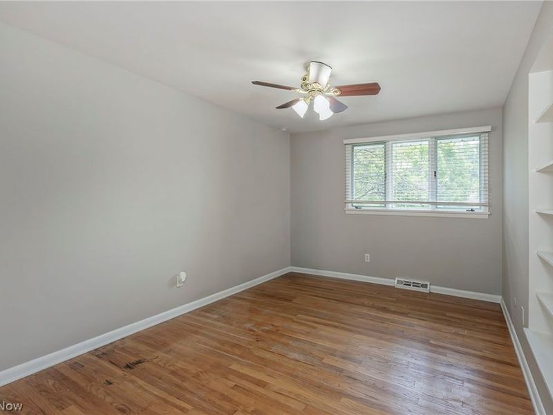 5512 Lansbury Lane, Lyndhurst, OH 44124 Photo 30