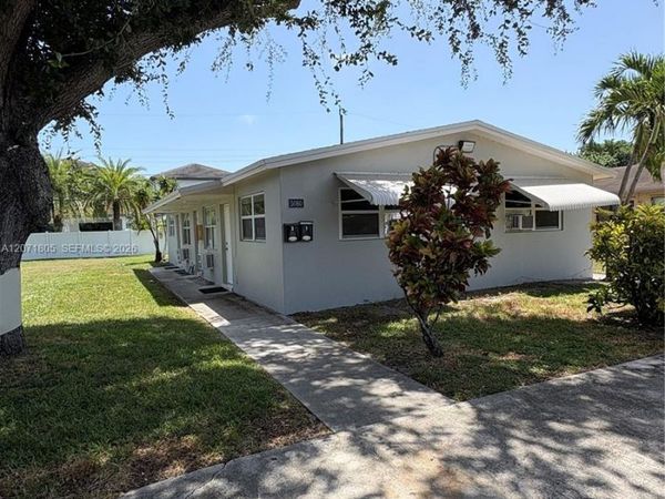 5080 SW 26th AVe , Unit 2, Fort Lauderdale, FL 33312