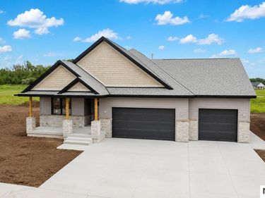 3411 Greta Drive, Roca, NE 68430