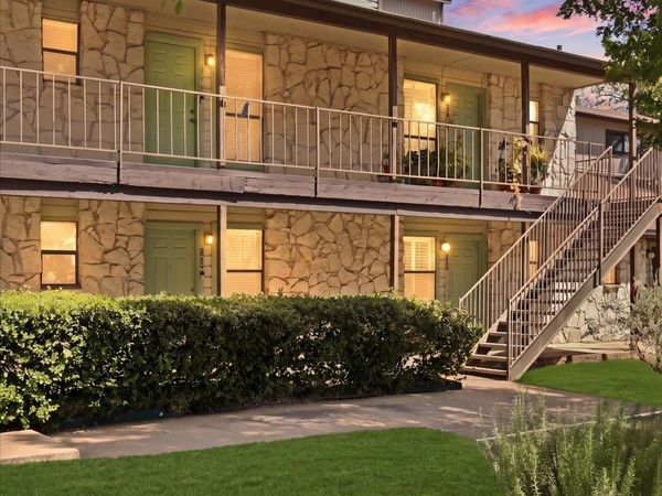 4307 S 1st ST, Unit 206, Austin, TX 78745