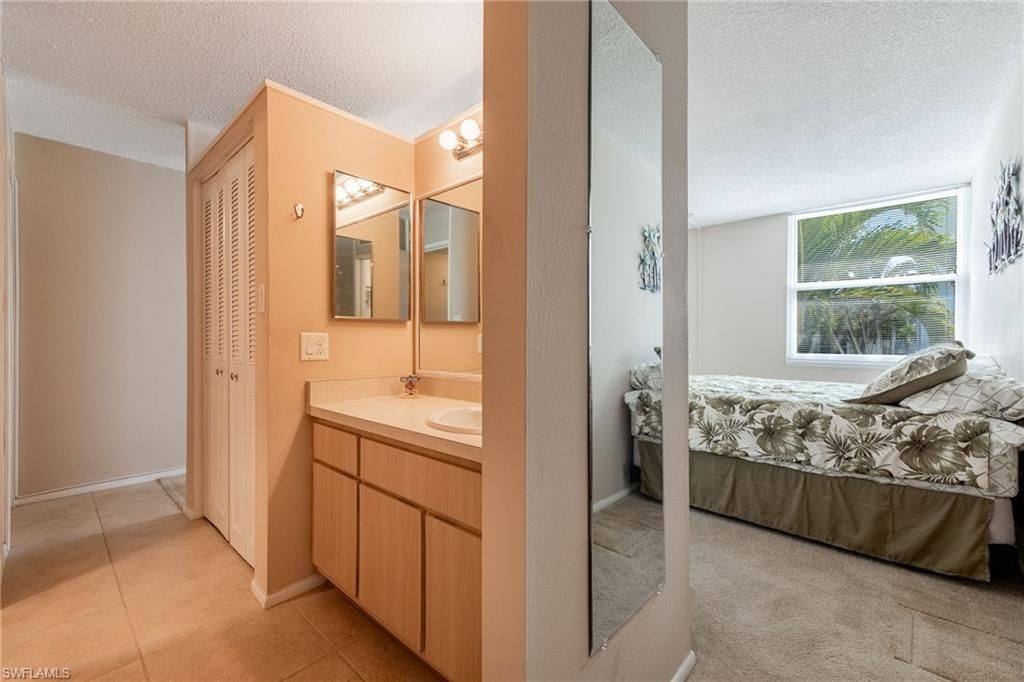 5959 Winkler Rd , Unit 218, Fort Myers, FL 33919 Photo