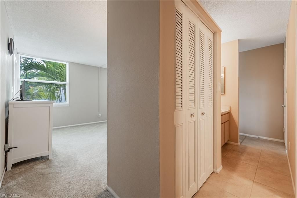 5959 Winkler Rd , Unit 218, Fort Myers, FL 33919 Photo