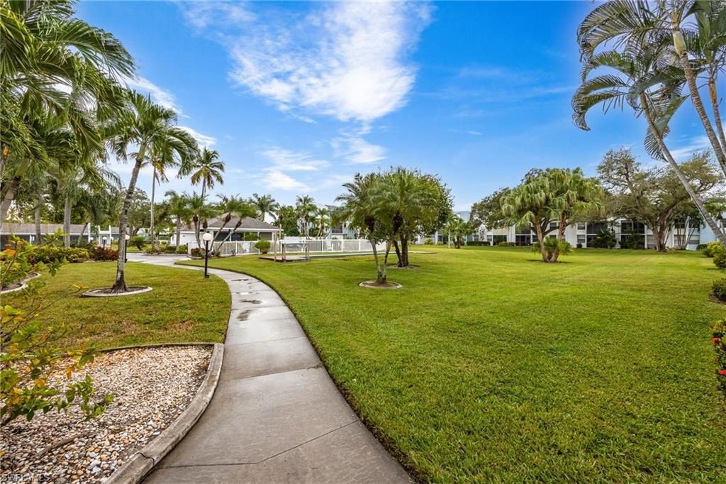 5959 Winkler Rd , Unit 218, Fort Myers, FL 33919 Photo
