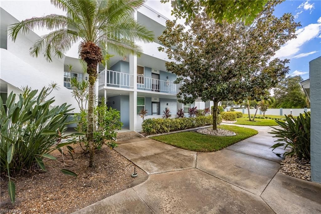 5959 Winkler Rd , Unit 218, Fort Myers, FL 33919 Photo