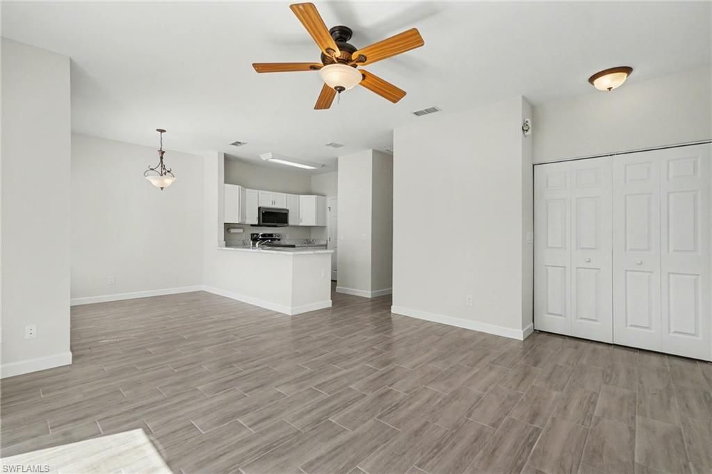 6081 Lake Front Dr , Fort Myers, FL 33908 Photo
