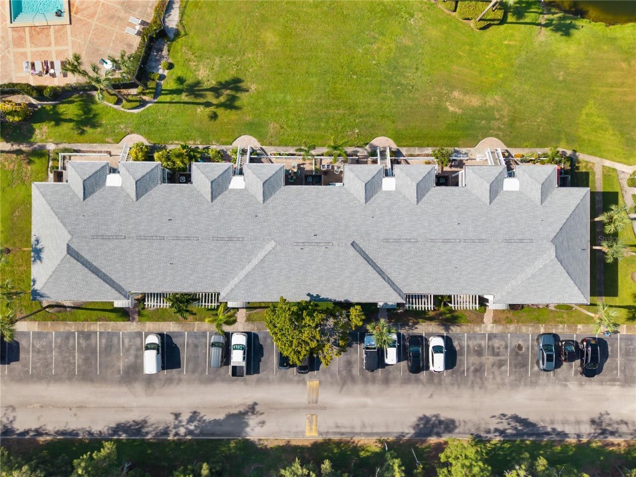 111 Seahorse Drive Se, Unit A, Saint Petersburg, FL 33705 Photo