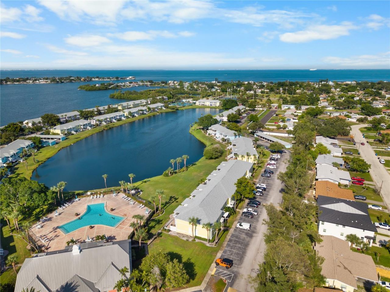 111 Seahorse Drive Se, Unit A, Saint Petersburg, FL 33705 Photo