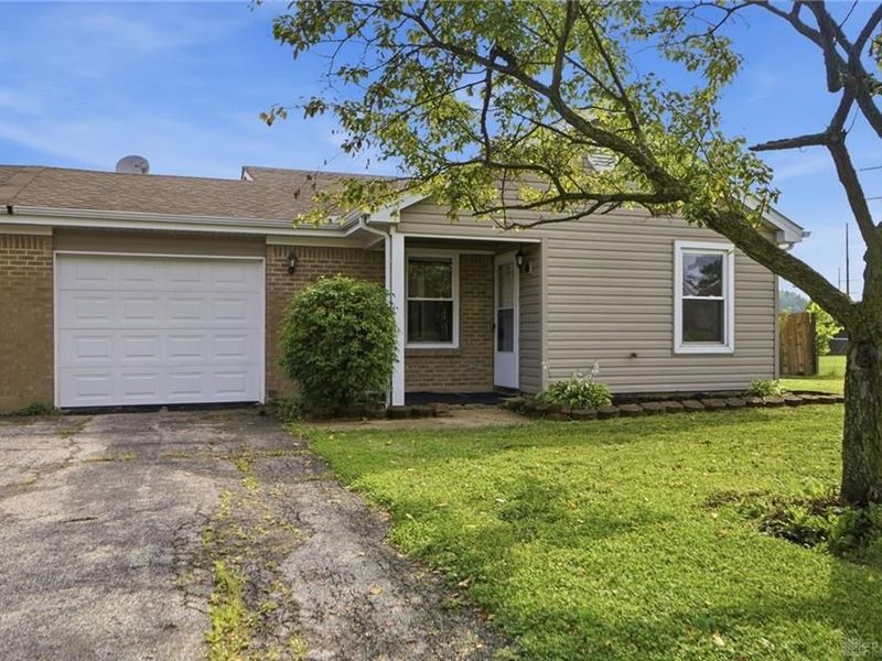 2489 Miami Village Drive, Miamisburg, OH 45342 Photo 1