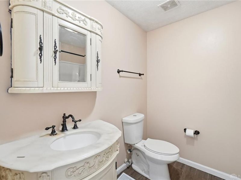 2489 Miami Village Drive, Miamisburg, OH 45342 Photo 13