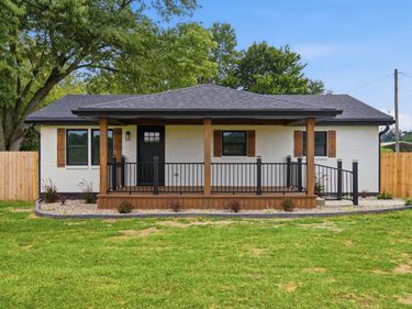 650 Bedford Road, Jeffersonville, KY 40337