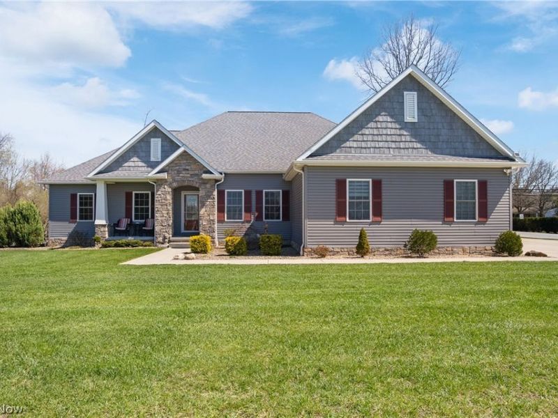 535 E Caston Road, Green, OH 44685 Photo 1