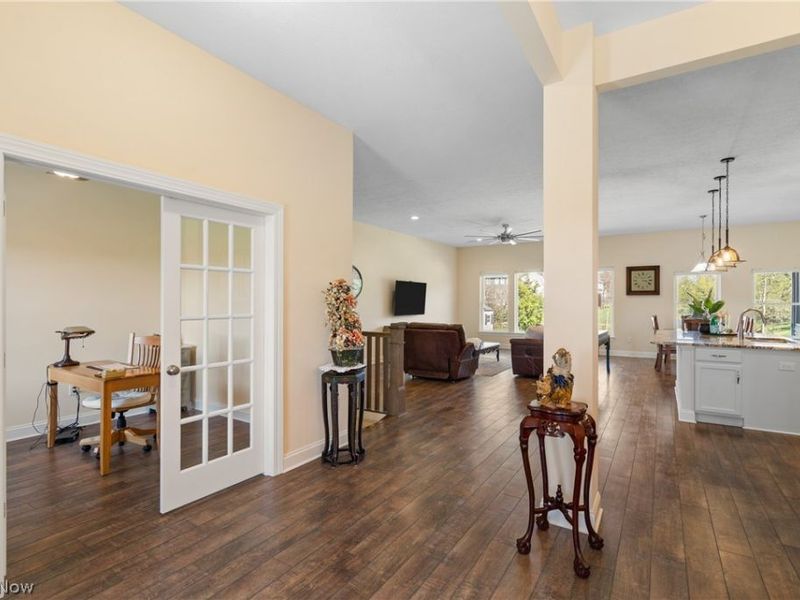 535 E Caston Road, Green, OH 44685 Photo 12
