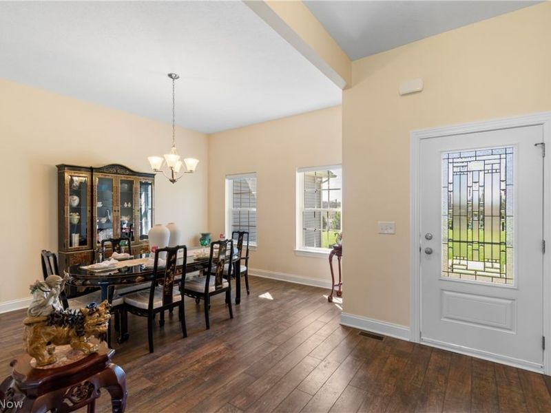 535 E Caston Road, Green, OH 44685 Photo 13