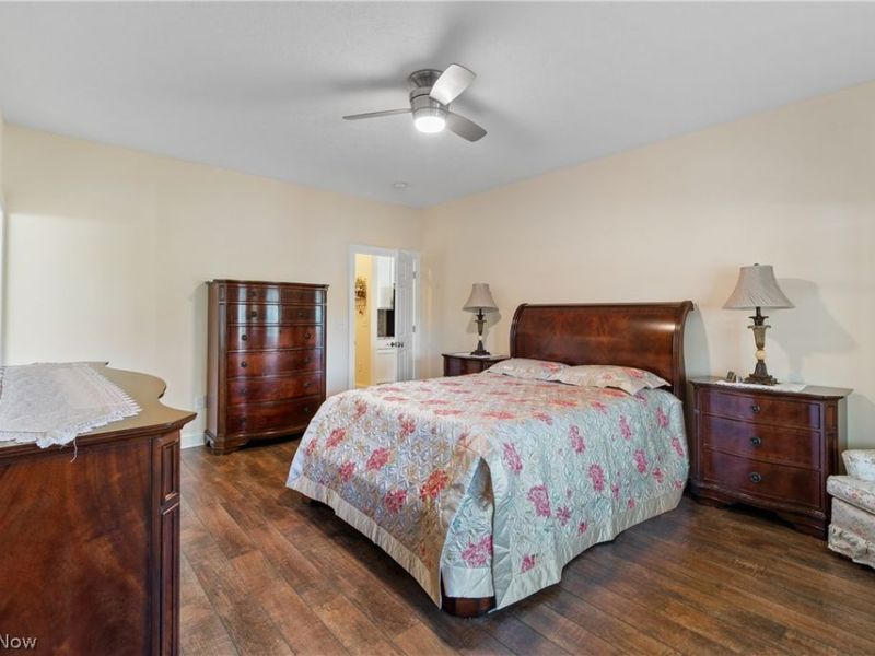 535 E Caston Road, Green, OH 44685 Photo 17