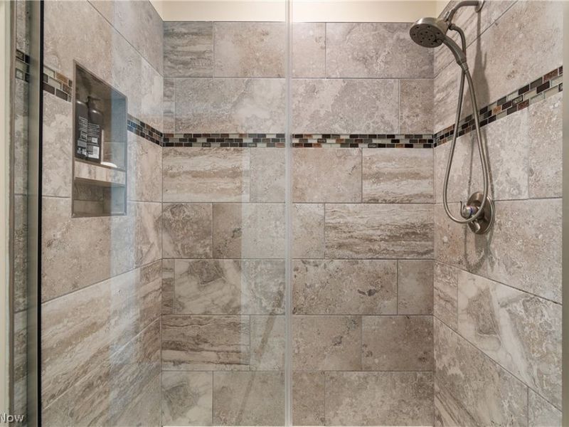535 E Caston Road, Green, OH 44685 Photo 20