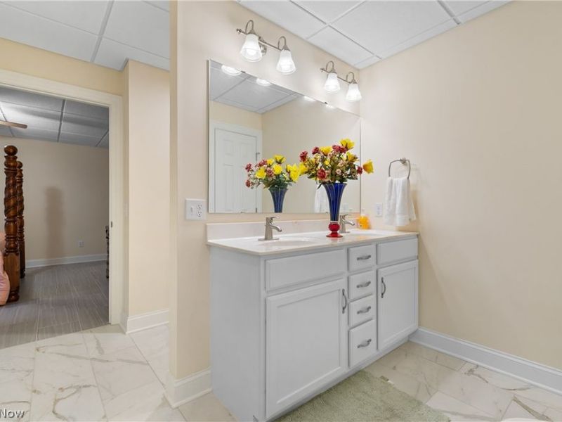 535 E Caston Road, Green, OH 44685 Photo 32
