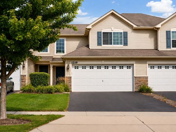 1219 Da Vinci Drive , Hampshire, IL 60140