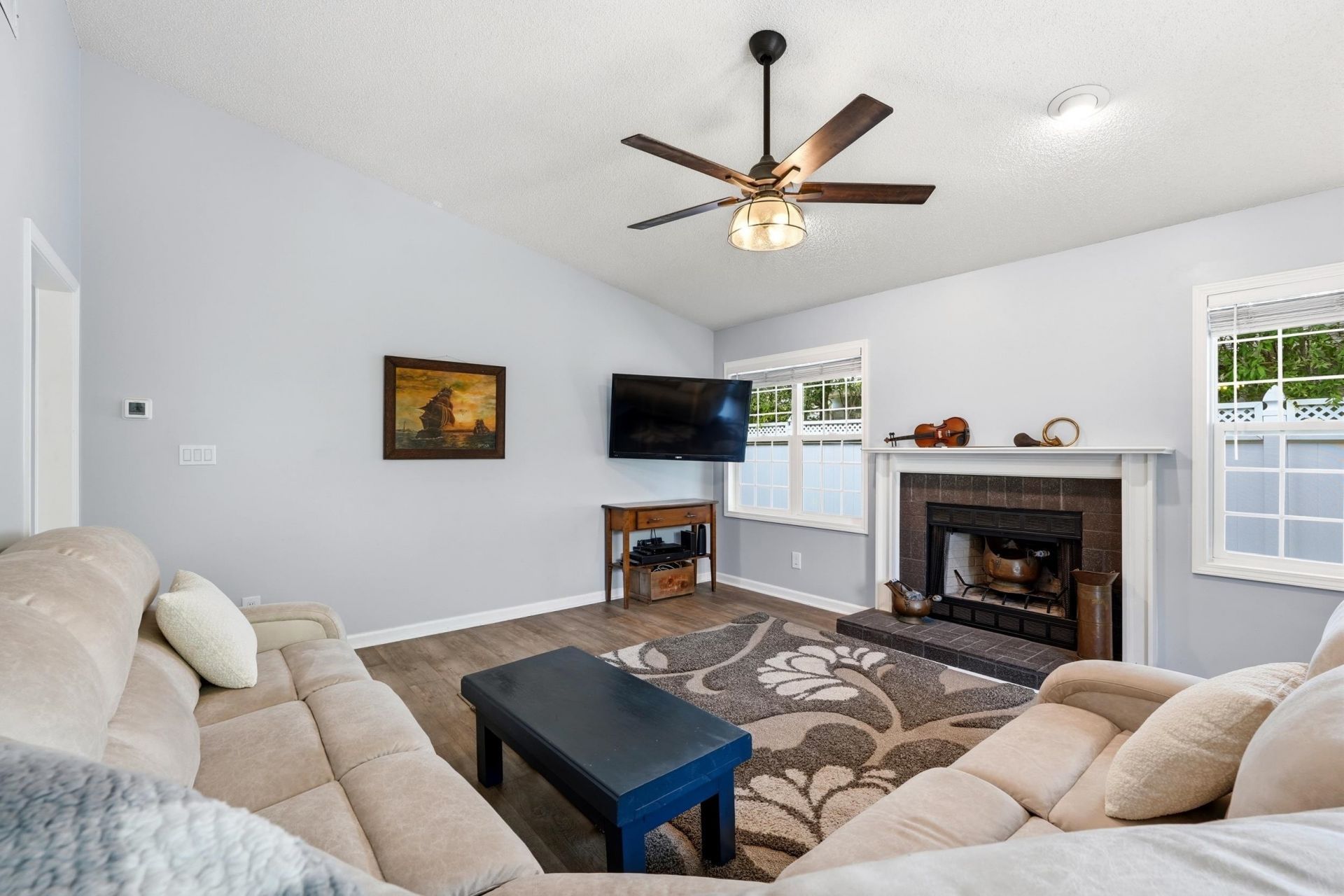 205 Birkdale Ln. Photo 9