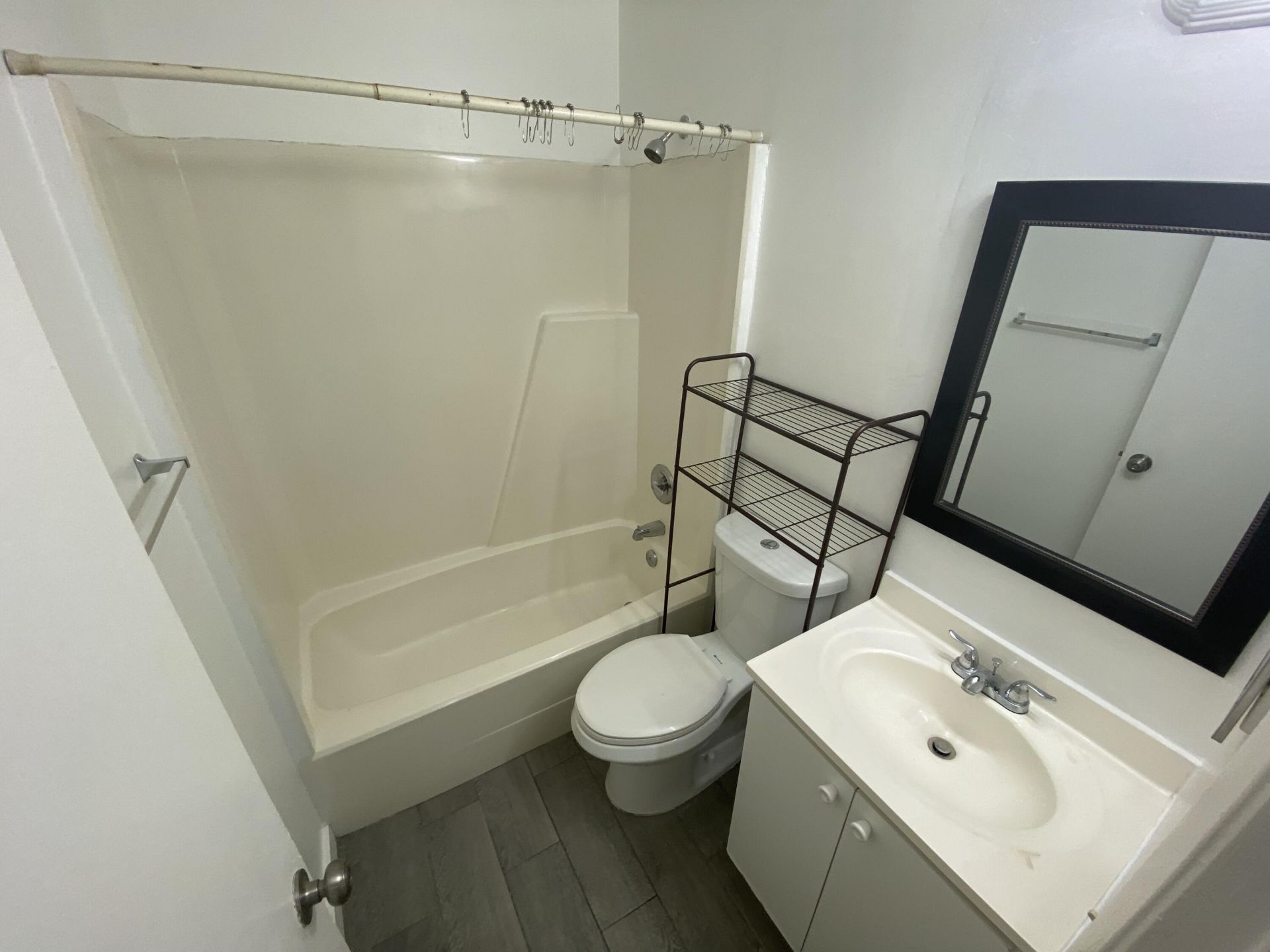 850 SW 9th Avenue, Unit 1-4, # C, Hallandale Beach, FL 33009 Photo