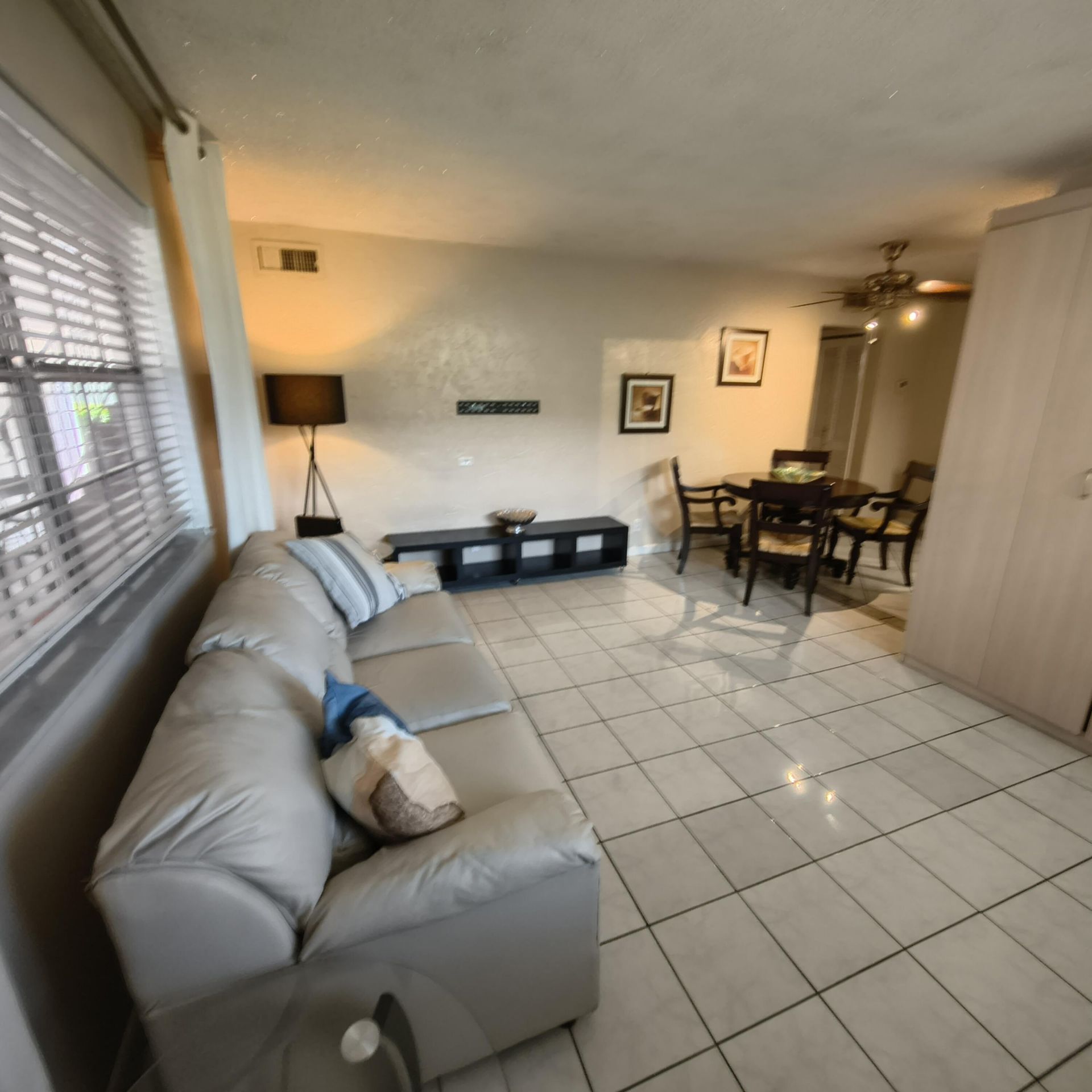 1825 Cleveland Street, Unit 2, Hollywood, FL 33020 Photo
