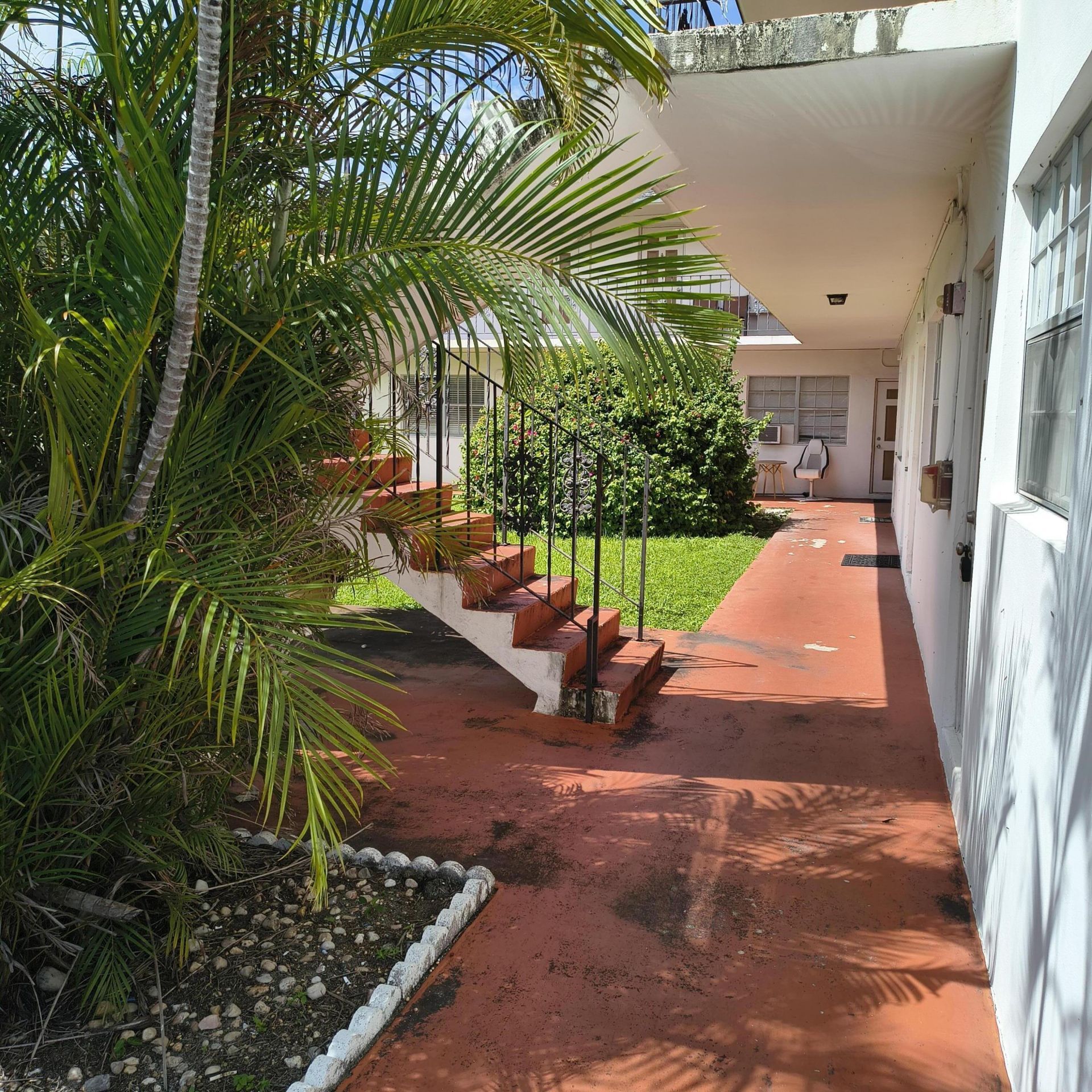 1825 Cleveland Street, Unit 2, Hollywood, FL 33020 Photo