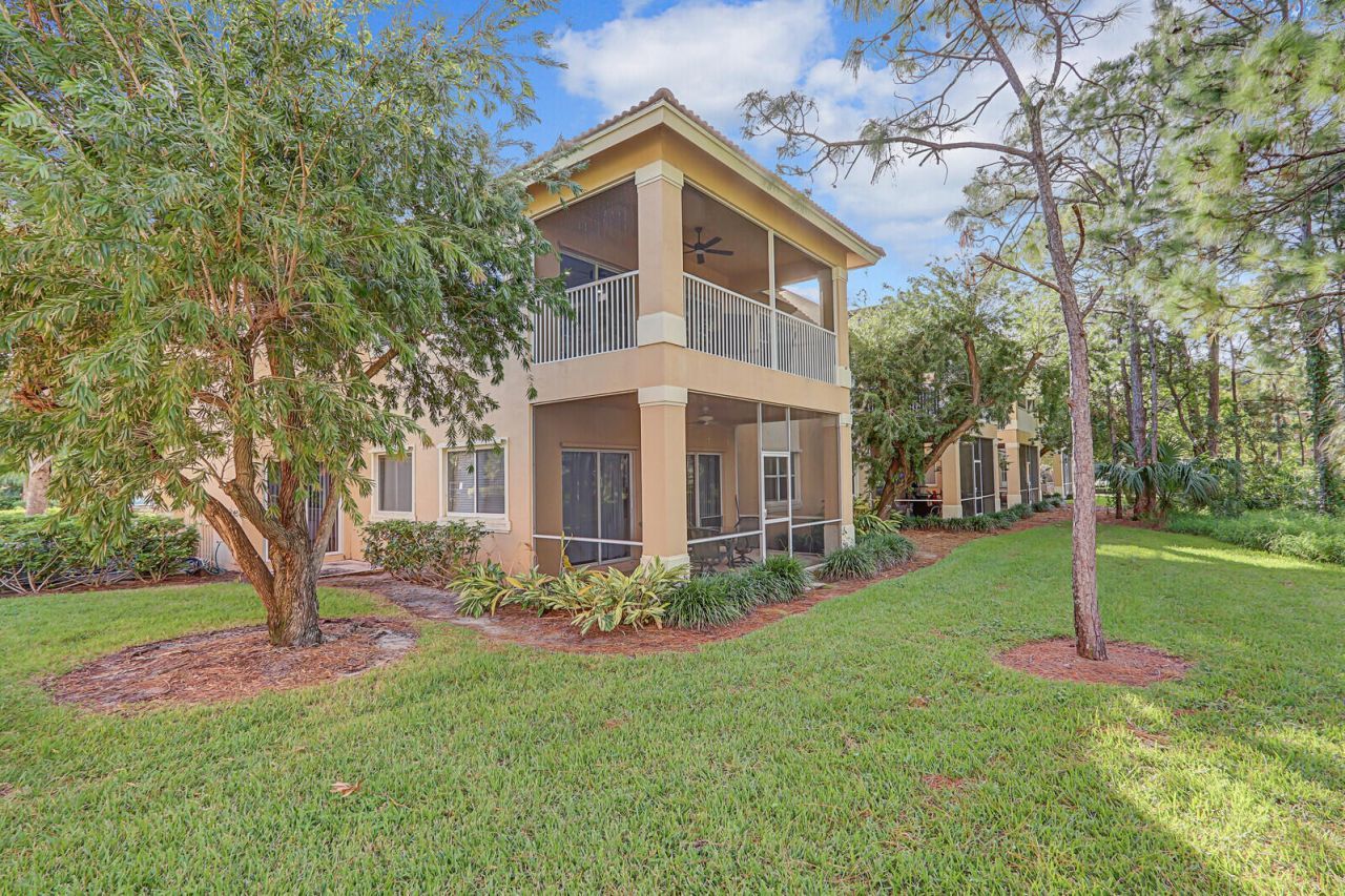8031 Carnoustie Place, Unit A, Port Saint Lucie, FL 34986 Photo