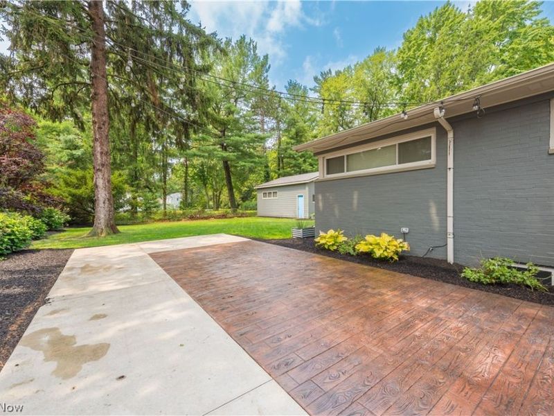 374 Bradley Road, Bay Village, OH 44140 Photo 38