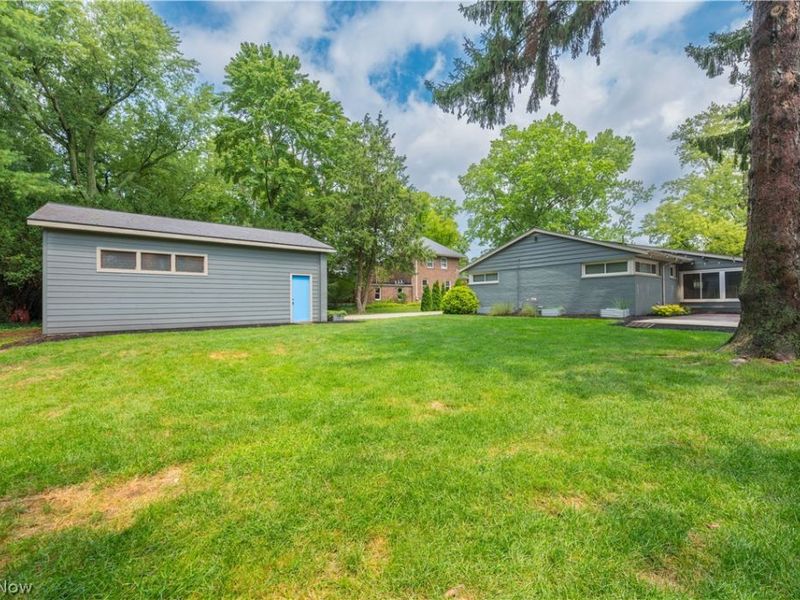 374 Bradley Road, Bay Village, OH 44140 Photo 44